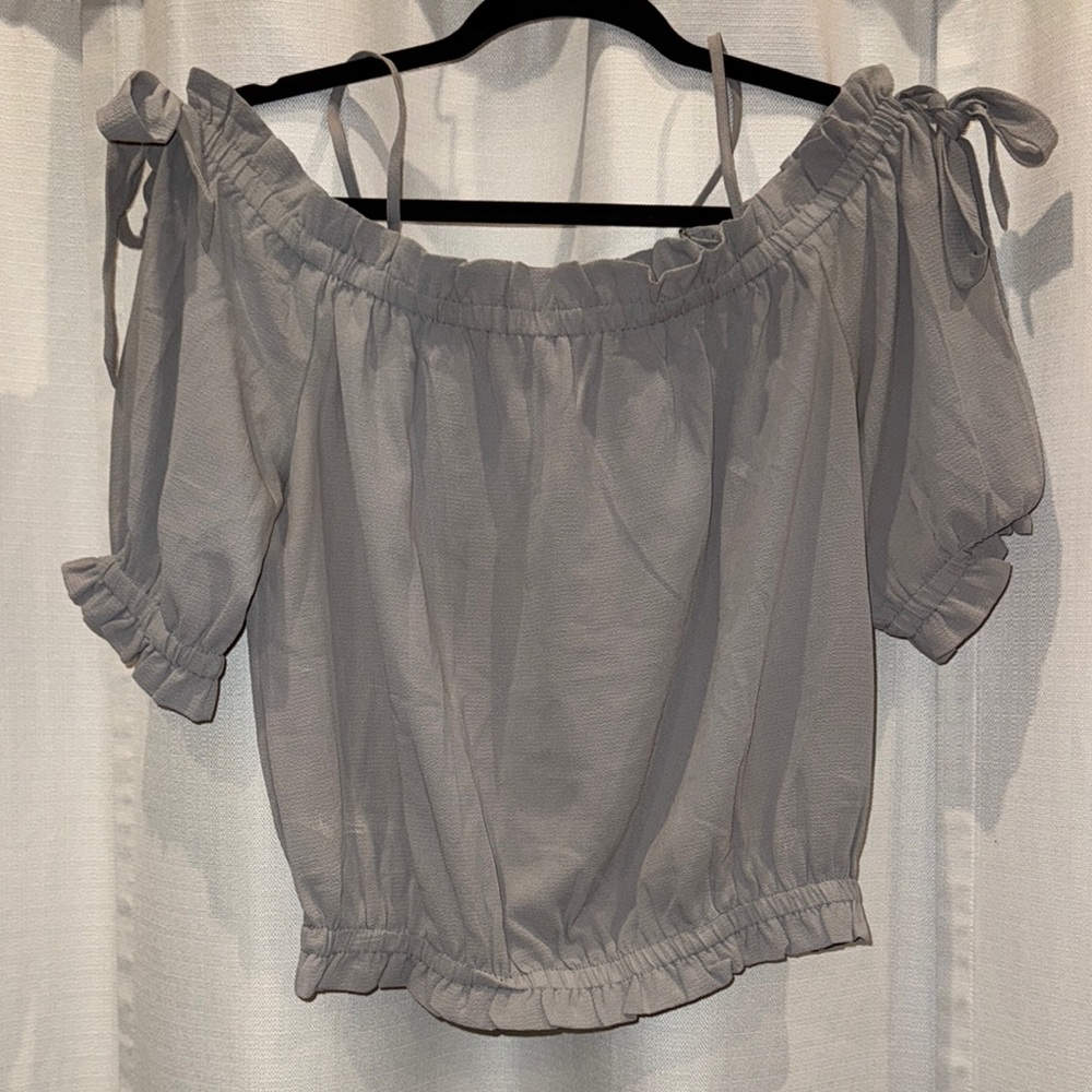 Mine Gray Off the Shoulder Crop Blouse Medium
